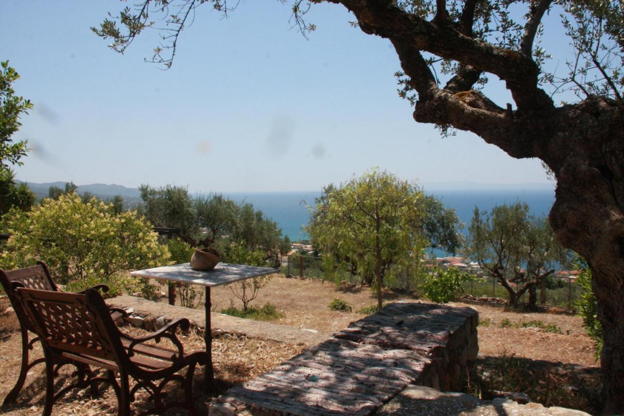 Villa Sea And Mountain View Kalamata Exterior foto